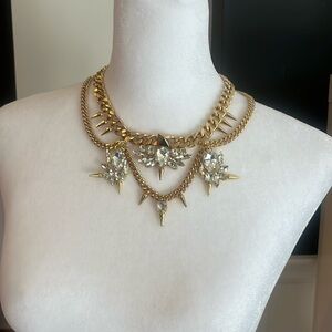 Beaut crystal and gold plated necklace. .